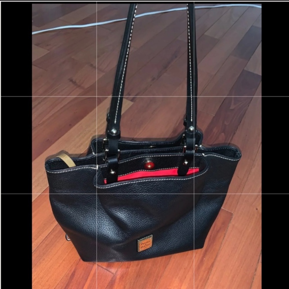Dooney and Bourke small Flynn handbag